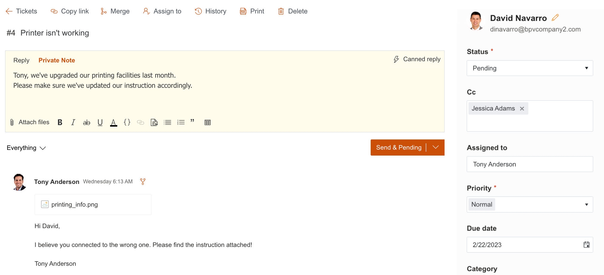 Ticket editor for adding a reply or private note to a ticket